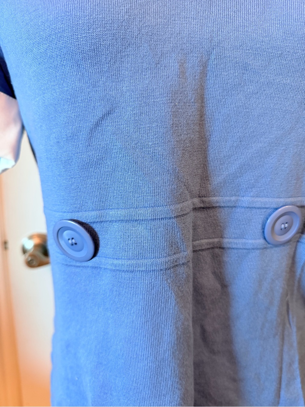 Spense Blue V-Neck Short Sleeve Polo-Style Top with White Collar - Picture 4 of 7